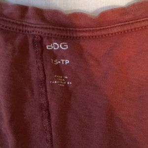 BDG Tops - SUPER CUTE VINTAGE LOOKING TEE SHIRT BDG Tops - SUPER CUTE VINTAGE LOOKING TEE SHIRT